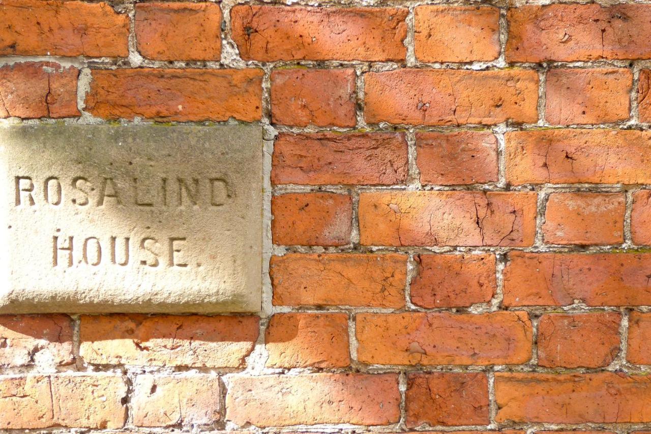 Rosalind House Bed & Breakfast