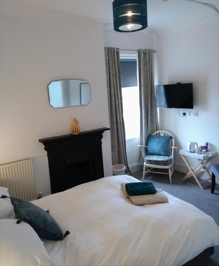 Rosalind House Bed & Breakfast *